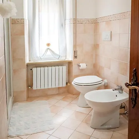 Collelauro4 Apartament *