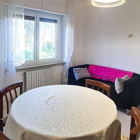 Collelauro4 Apartament *