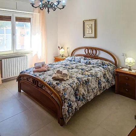 Apartment Collelauro4 Camerano
